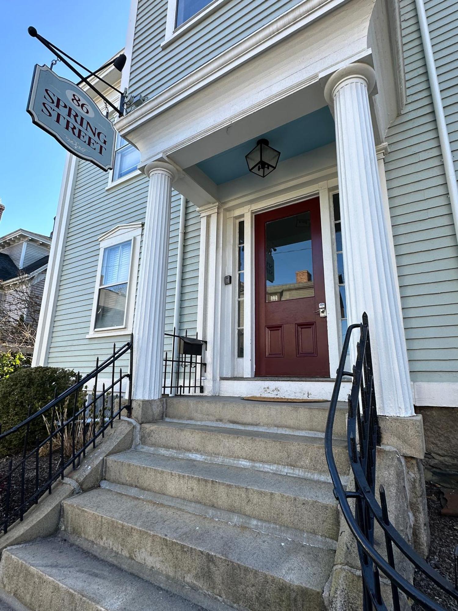 Entire Charming Victorian Home Downtown Newport Bagian luar foto